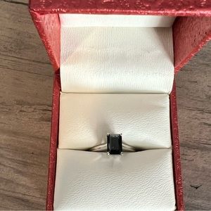 Black onyx ring size 5.5